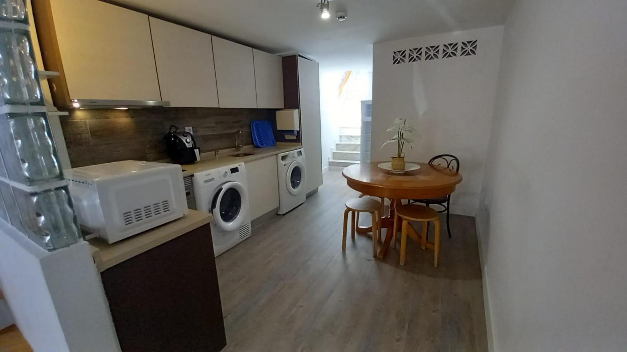 Alvito Guest House - Comfortable Room With Private Bathroom Lisbona Esterno foto